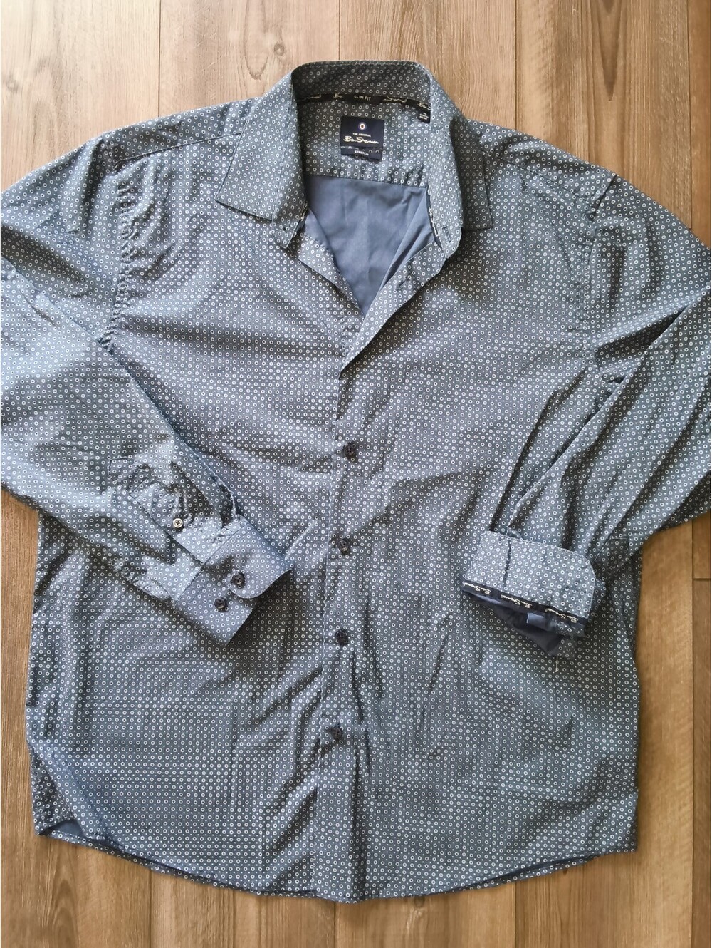 Ben Sherman Men's Slim Fit Stretch Button-Up Shirt XL Blue Floral Pattern